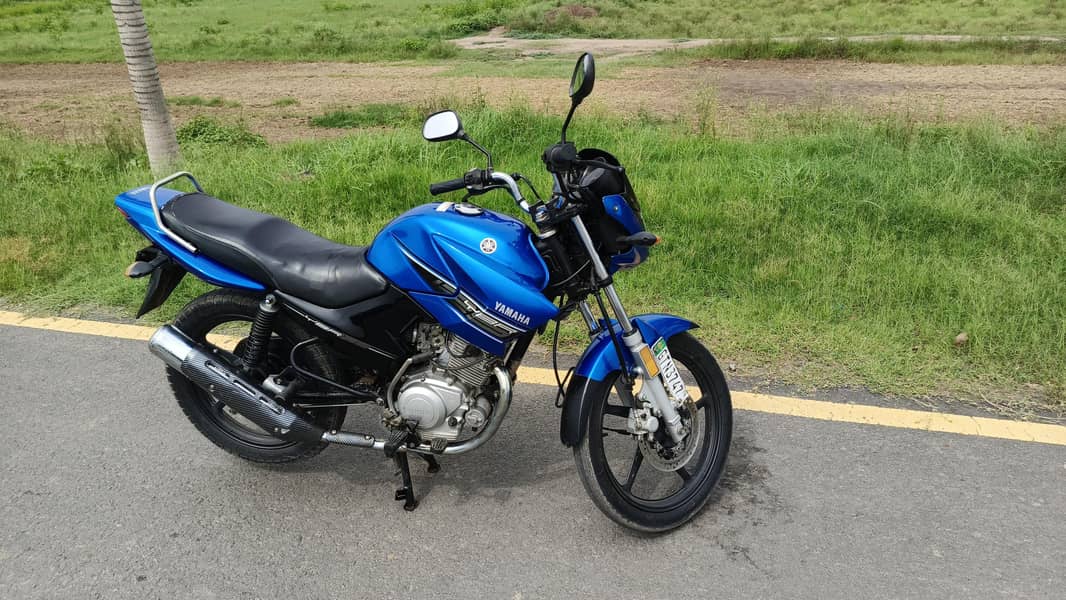 YBR 125 9