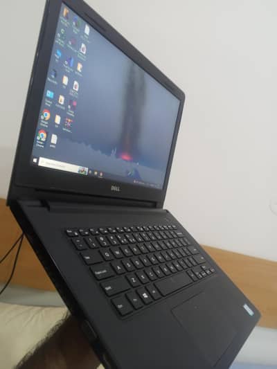 Dell Laptop Core i7 7th Gen | 8GB RAM | 120GB SSD | 10/10 Condition