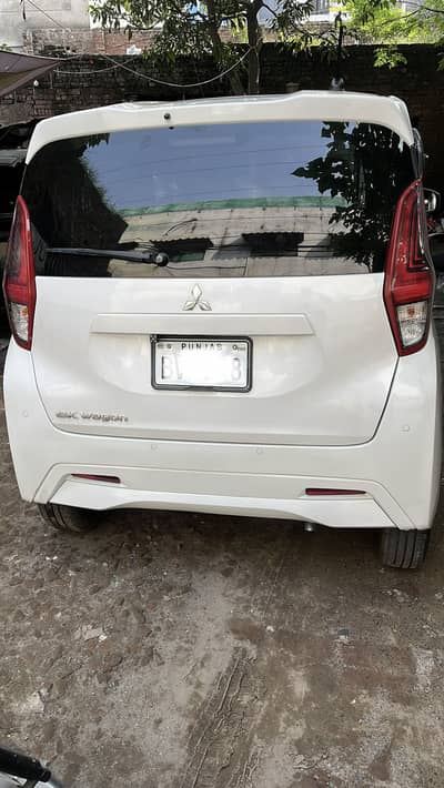 Mitsubishi Ek Wagon 2025