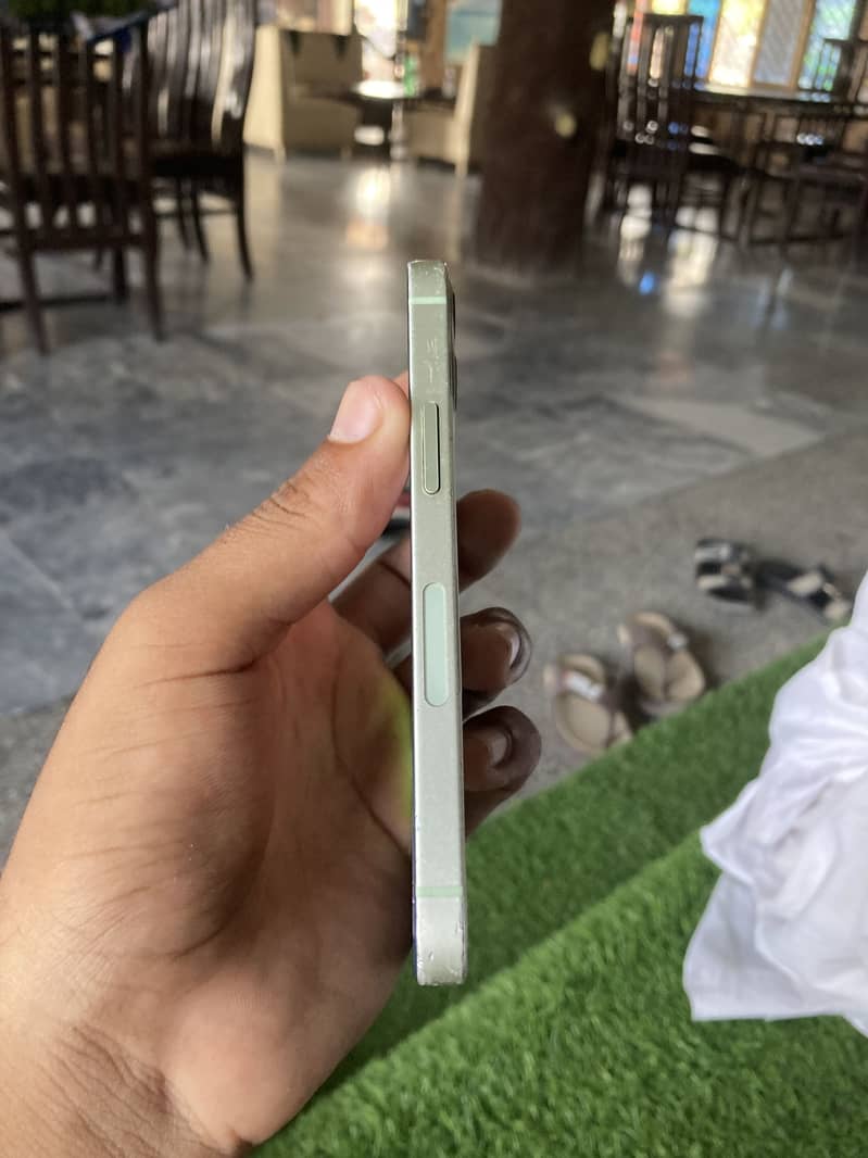 Apple iPhone 12 mini 5