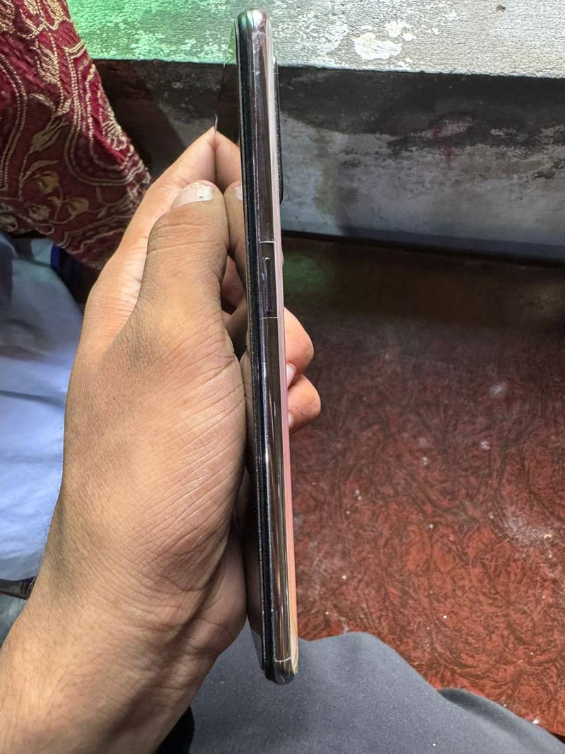 OPPO A95 8