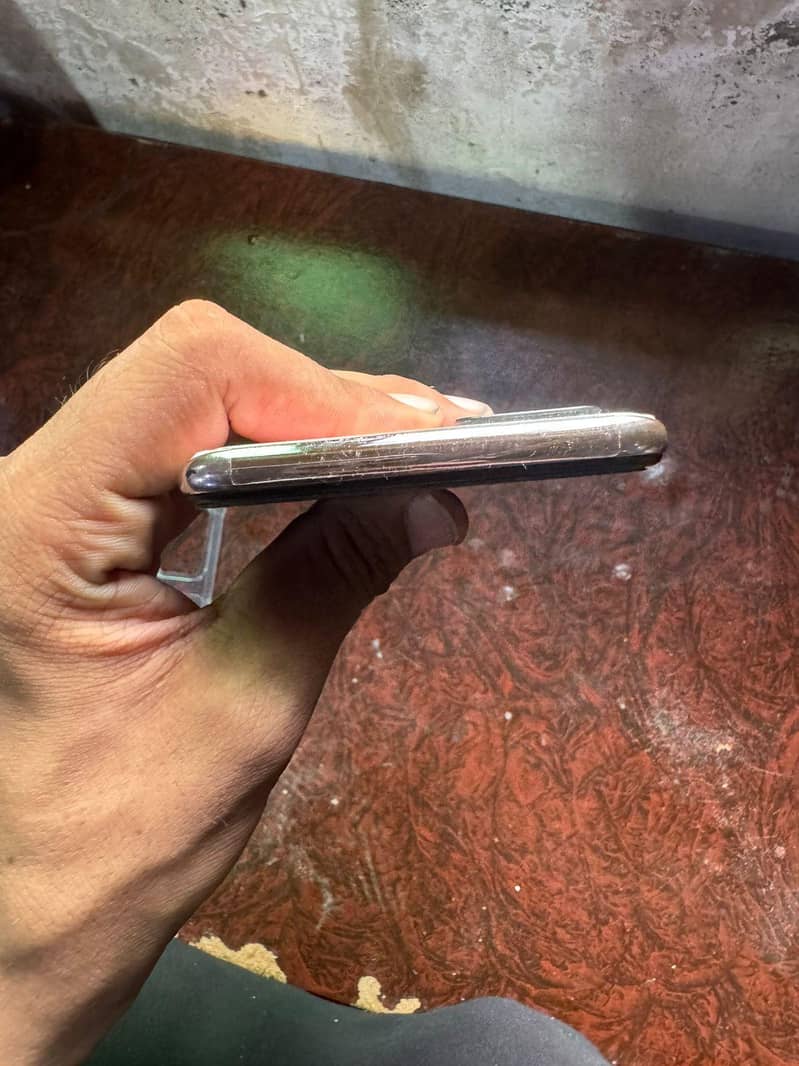 OPPO A95 9