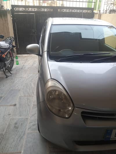 Toyota Passo 2012