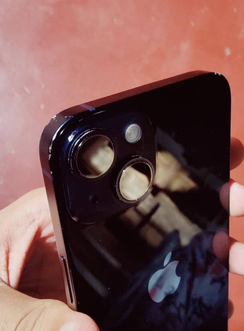 Apple iPhone 14 9