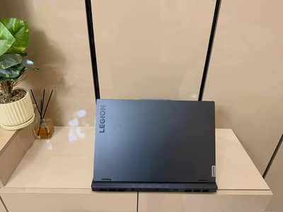 Lenovo Legion Pro 7 – RTX 4090 | Ryzen 9 | 32GB | 2TB SSD
