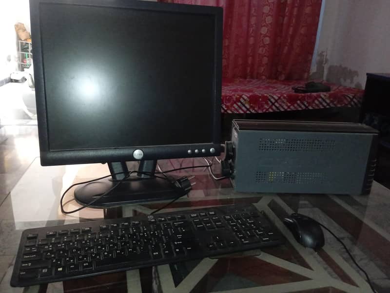 Complete System with a PC UPS 0