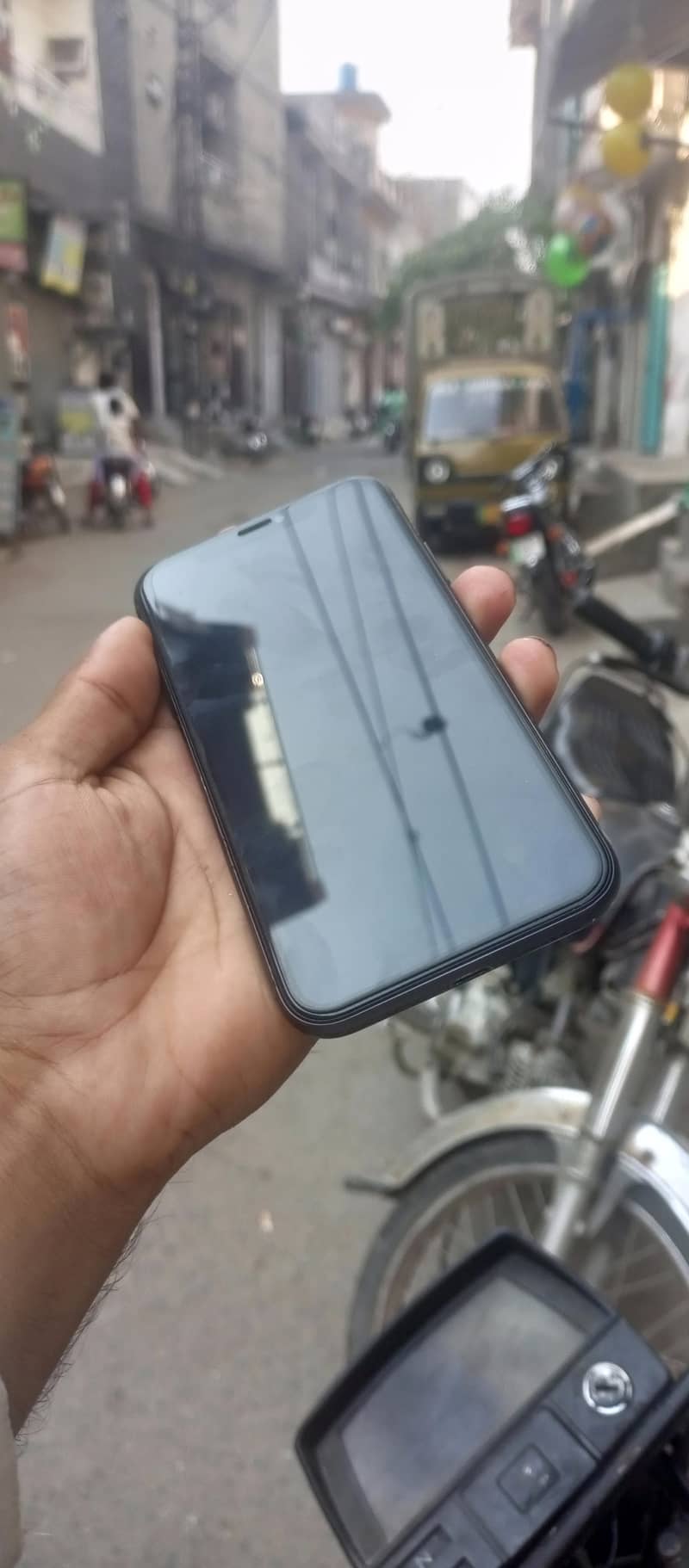 Apple iPhone 11 1