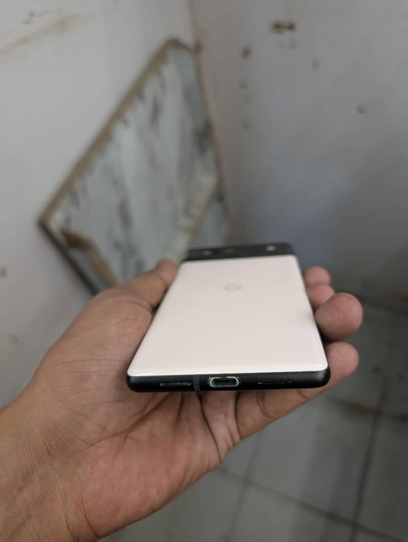 Google Pixel 6 5