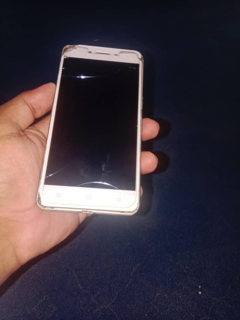 OPPO A37 4