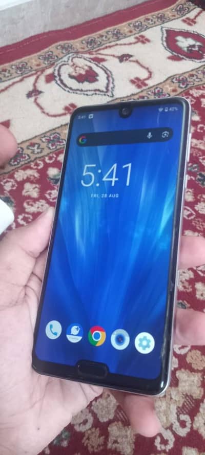 sharp aquos R3