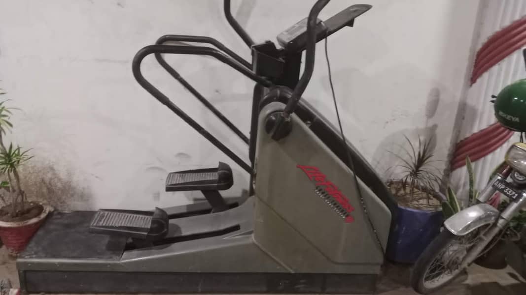 Eleptical machine 0