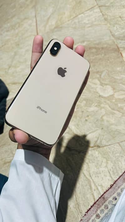 Apple iPhone XS