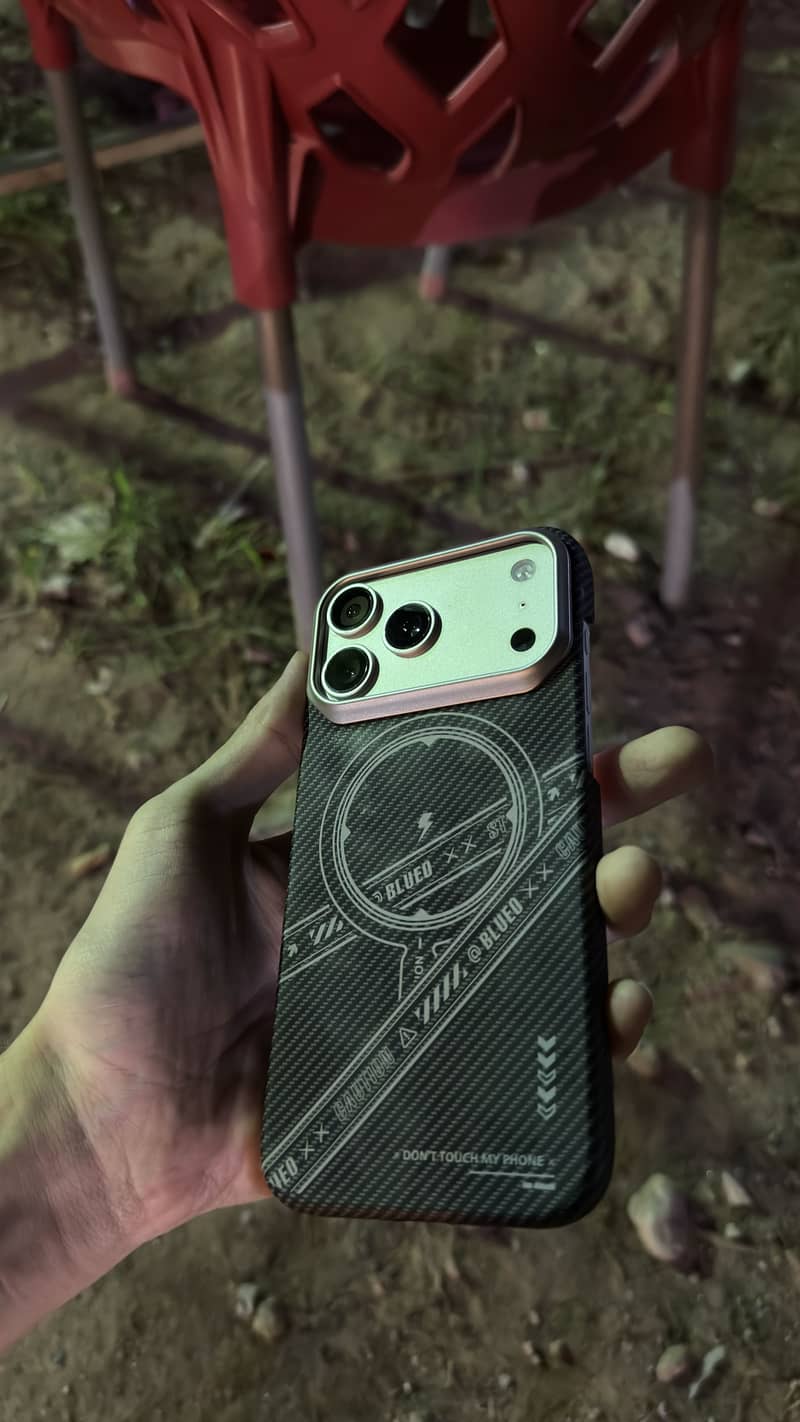 Apple iPhone 17 Pro Max 8