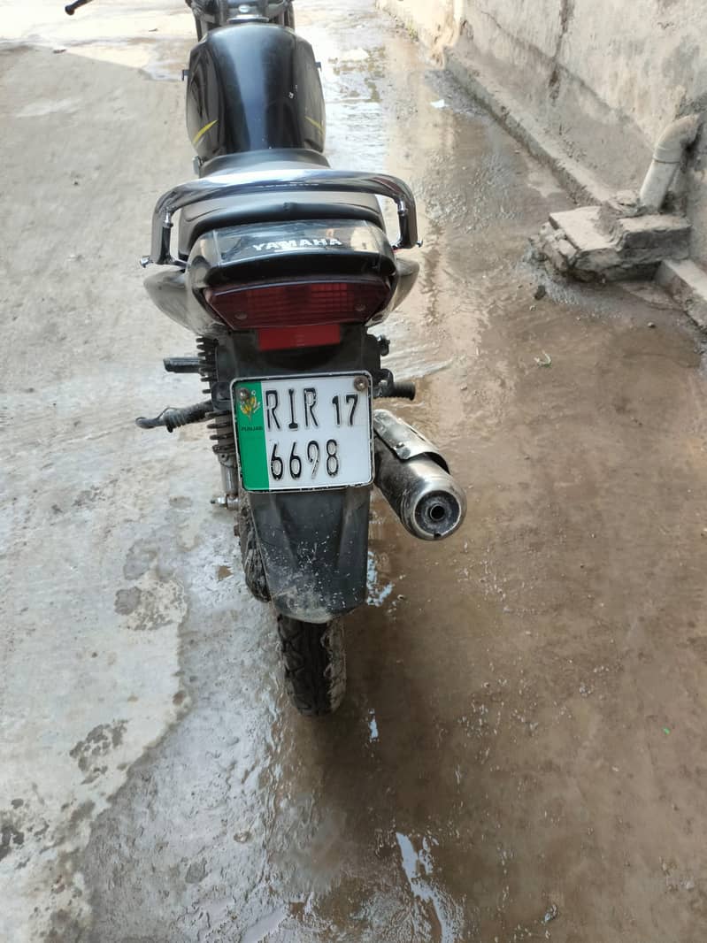 ybr g 7