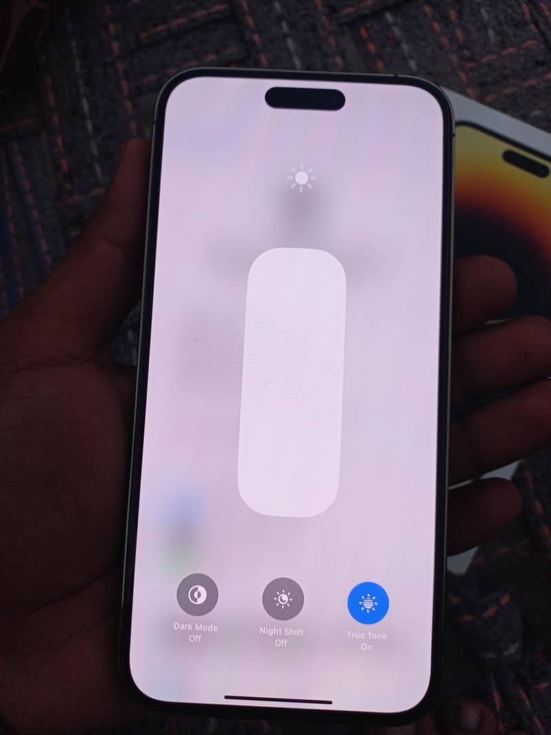 Apple iPhone 14 Pro Max 9