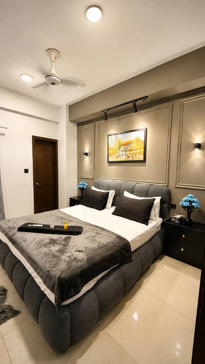 Executive Short-Term Flat for Rent | Night Stay | Sector E Bahria Town