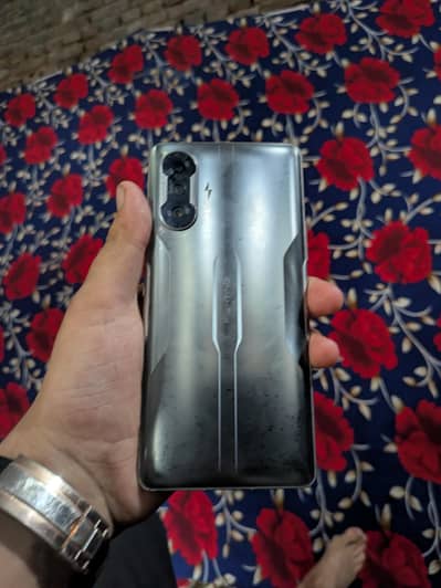 redmi k40 gaming 12 256