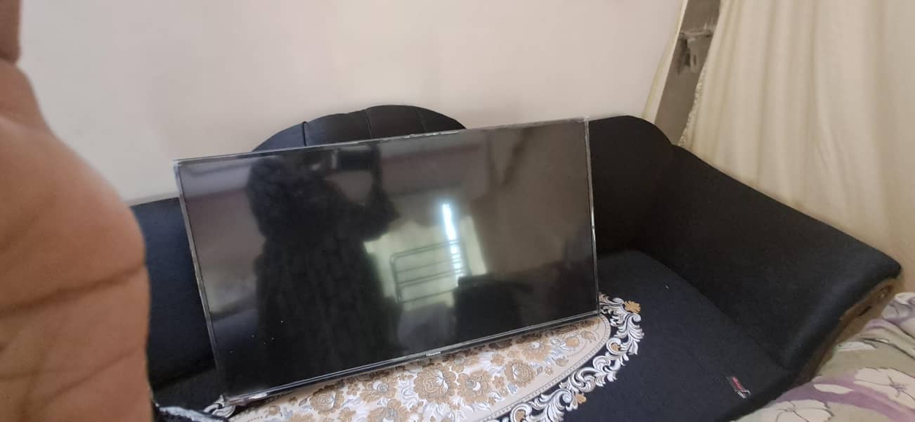 LED-Hisense 1