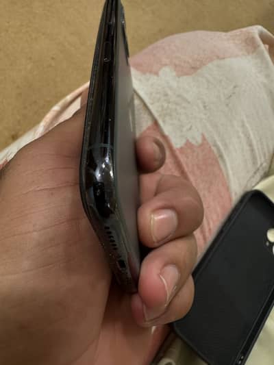 آی فون 11pro