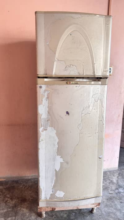 Dawlance Fridge for sale |full size fridge for sale|chiniot