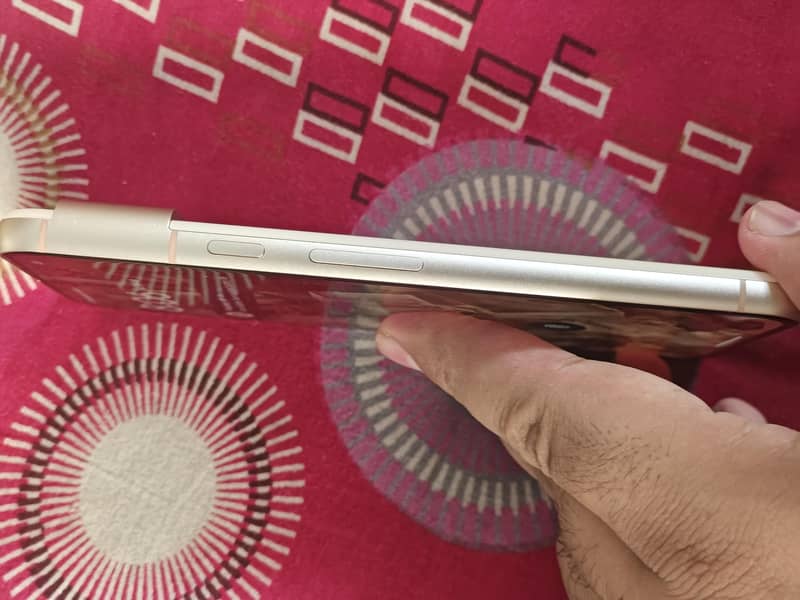 Google Pixel 8 3