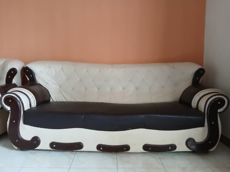 7 seater sofas 1