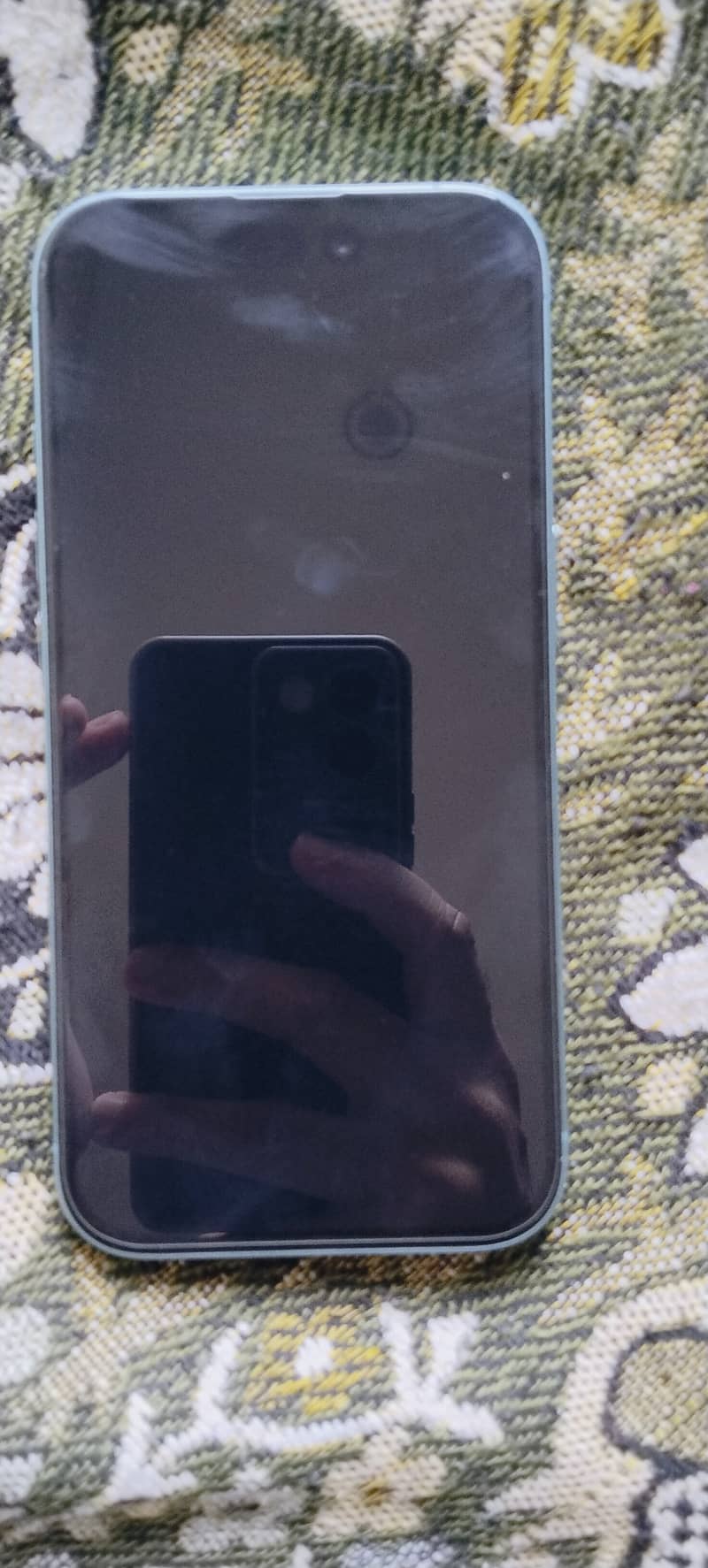 Apple iPhone 16 1