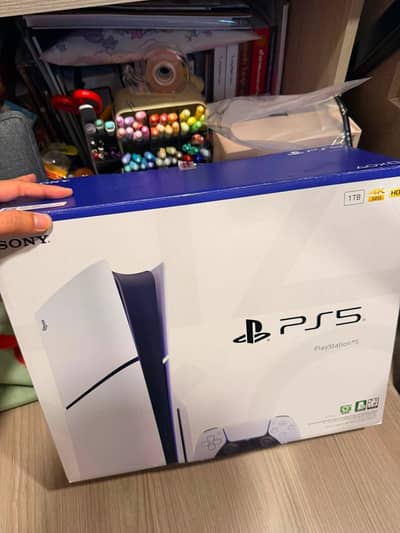PS5 Slim disk matte latest model 2118 A international PlayStation 5