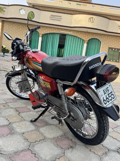 Honda CG 125 2024