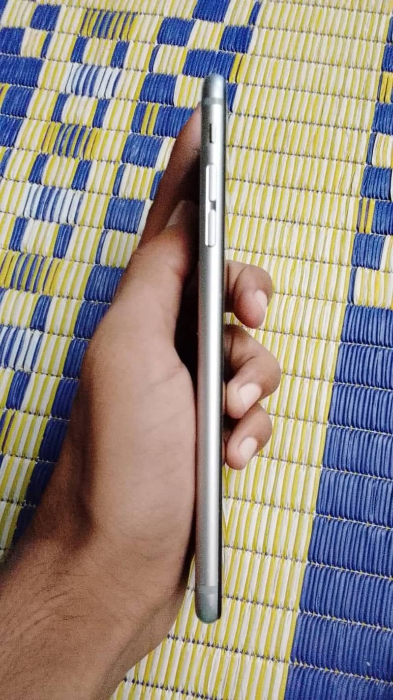 Apple iPhone 6s plus 10