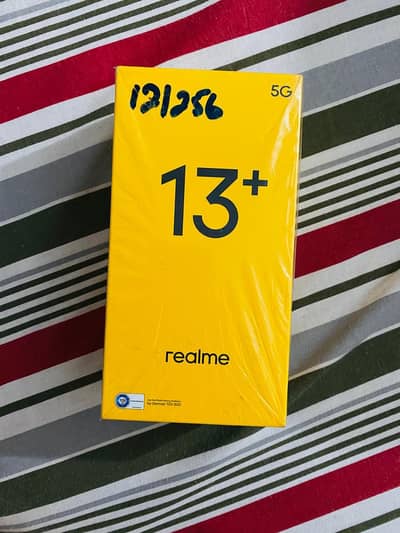 Realme 13+ 5G — 12GB/256GB