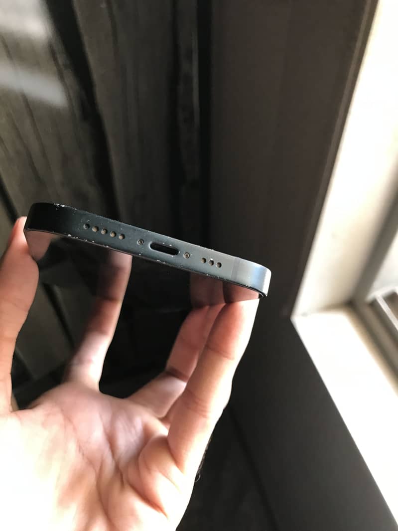 iPhone 13 jv 4
