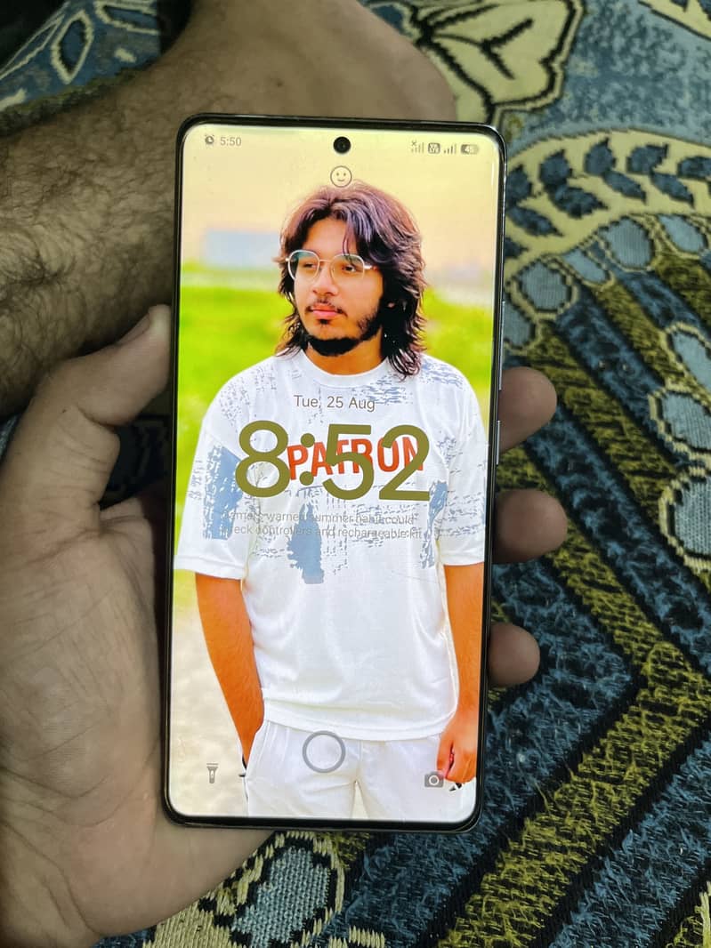 Xiaomi Redmi Note 14 Pro 0