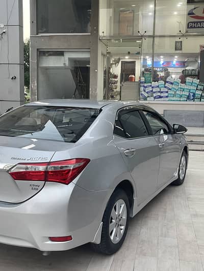 Toyota Corolla Altis 2017