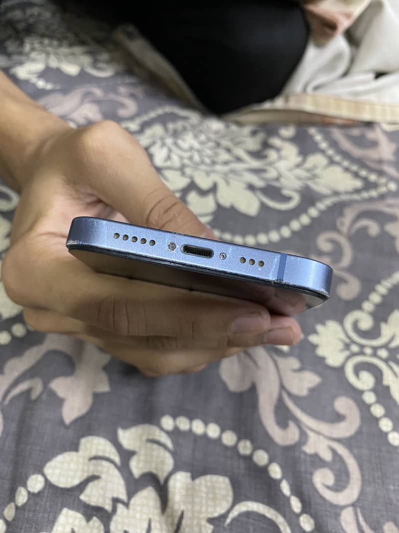 Apple iPhone 14 5
