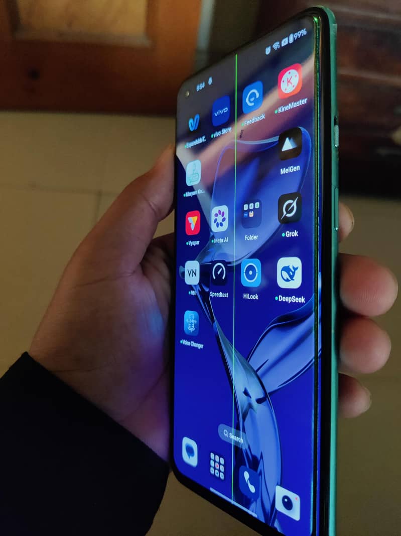 One Plus 8T 7
