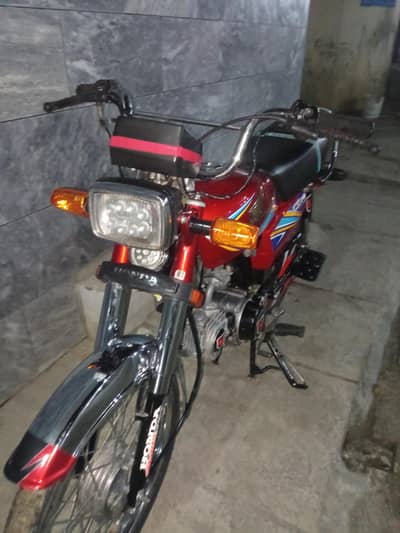 CD70 Honda