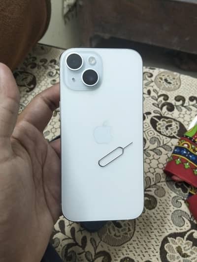 Apple iPhone 15
