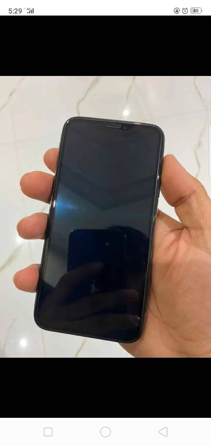 Apple iPhone X 3