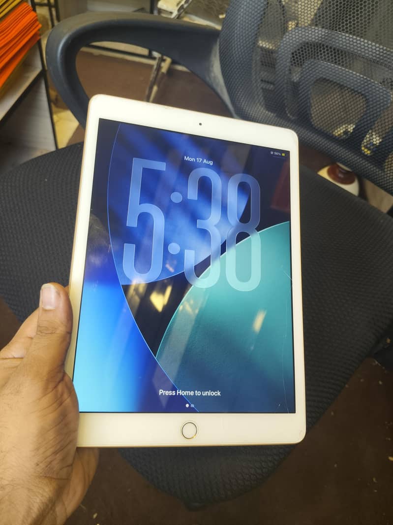 ipad 8th generation 128 gb 2