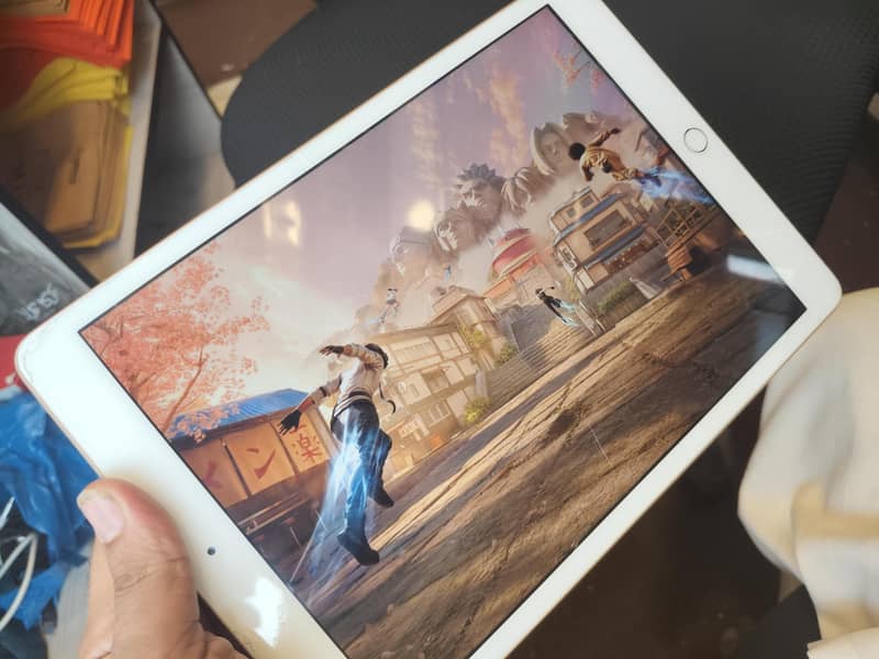 ipad 8th generation 128 gb 3
