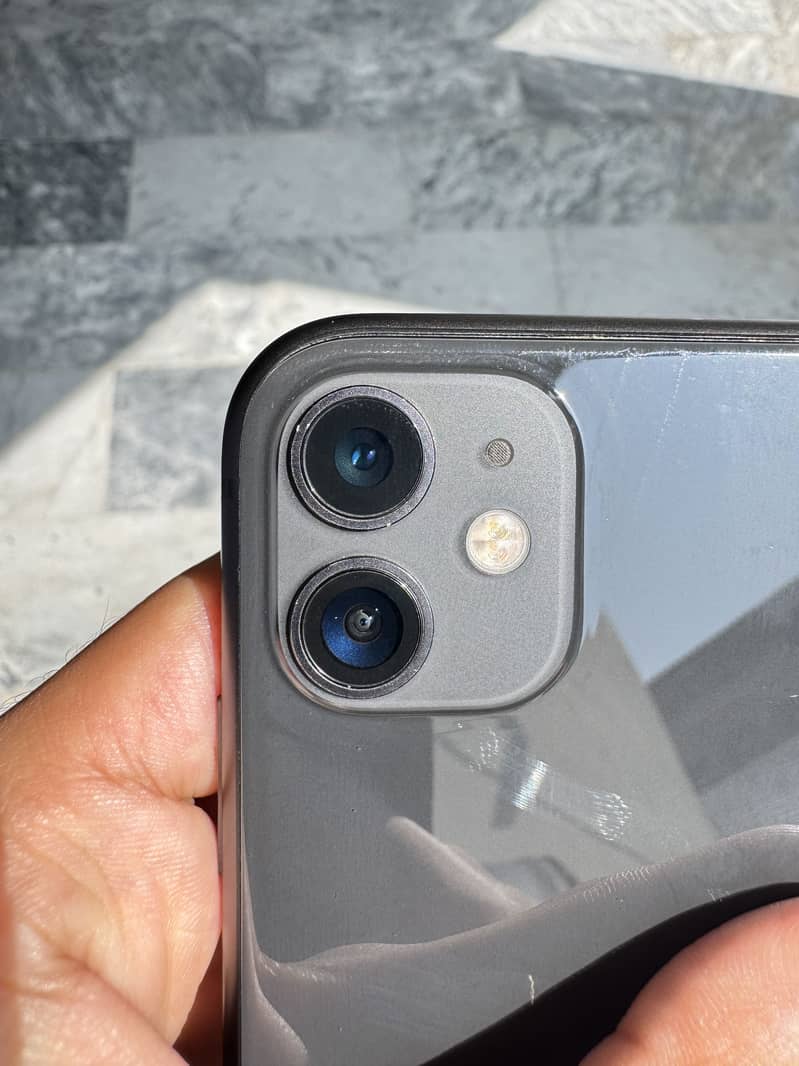 Apple iPhone 11 1