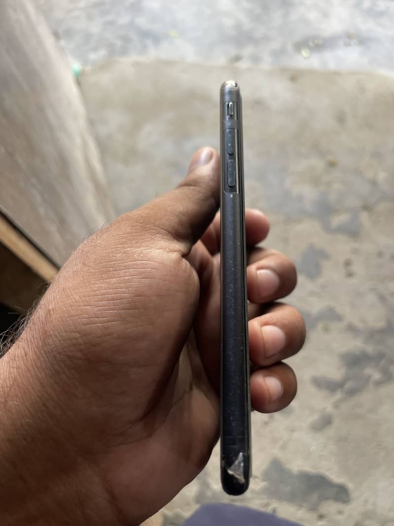 Apple iPhone SE 0