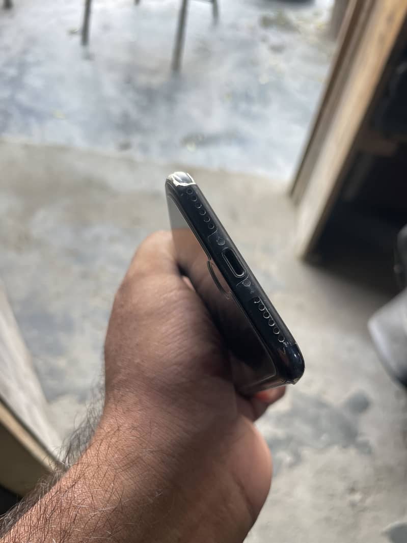 Apple iPhone SE 2