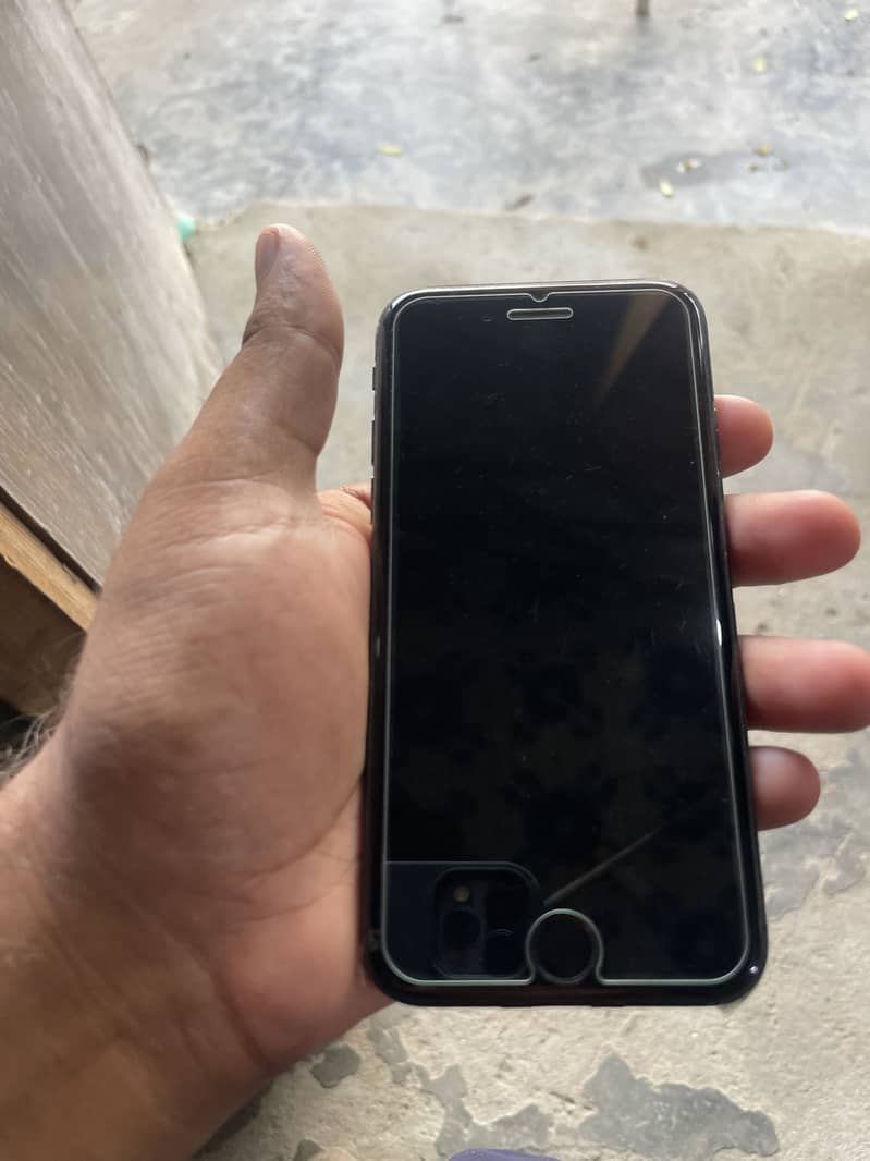 Apple iPhone SE 5