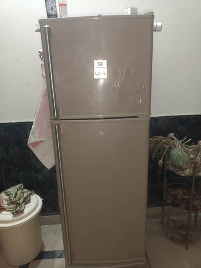 Medium size Refrigrator Fridge for sale