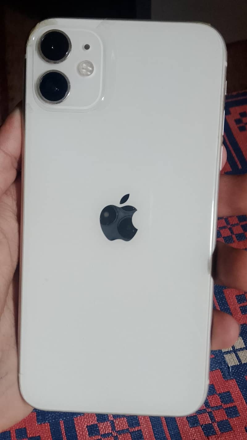 Apple iPhone 11 7
