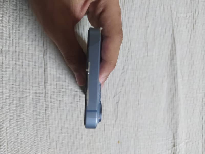 Apple iPhone 14 1