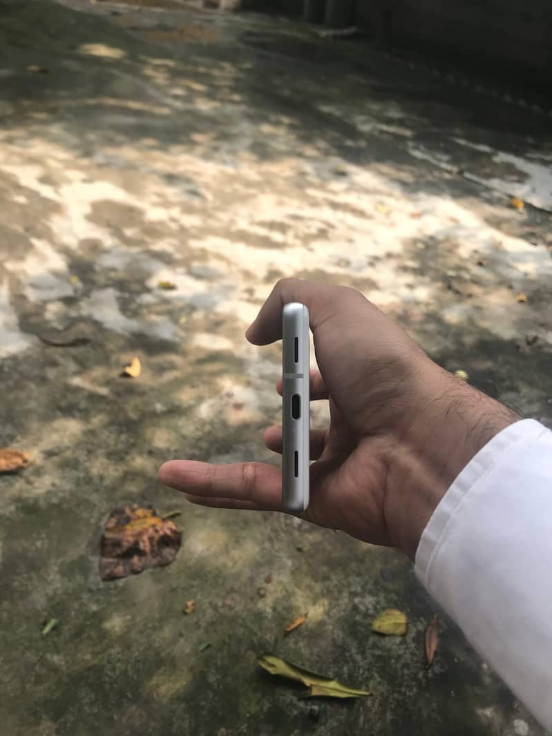 Google Pixel 7a 7
