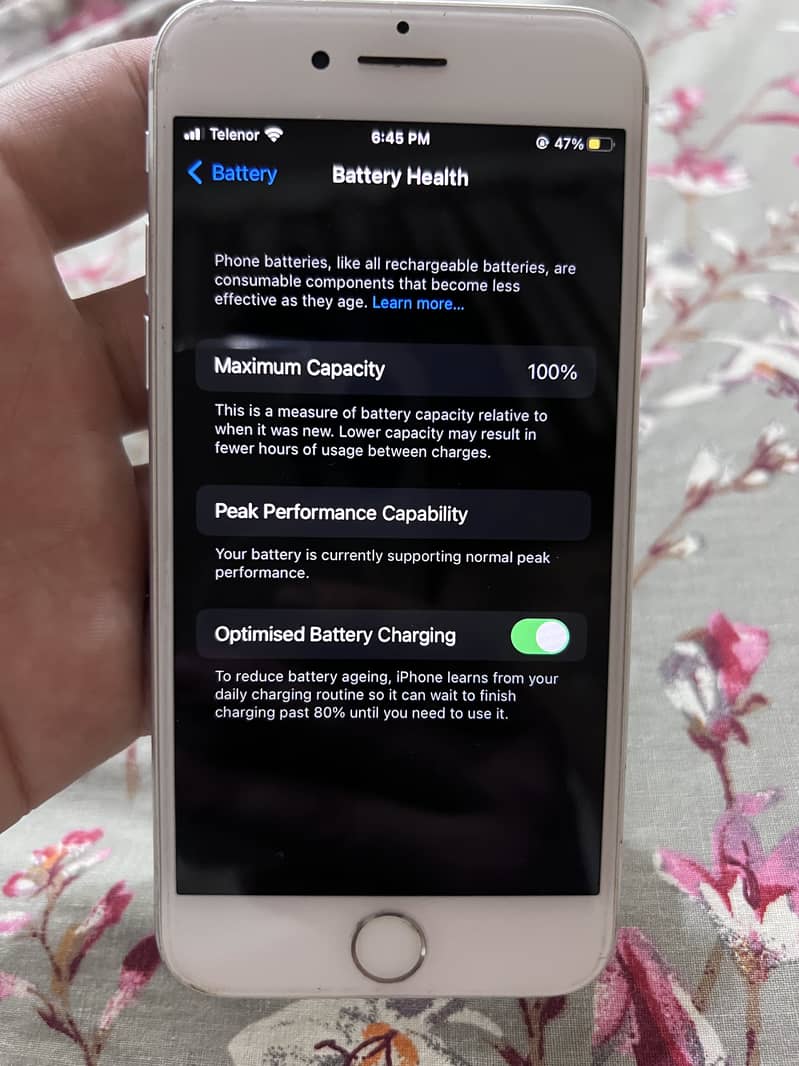 Apple iPhone 7 2